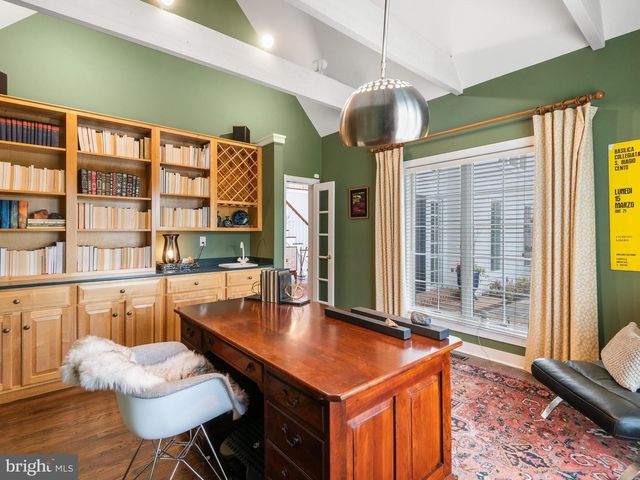 430 FREEDOM VIEW LN, Phoenixville, PA 19460