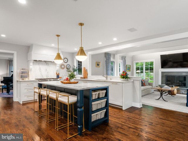 430 FREEDOM VIEW LN, Phoenixville, PA 19460