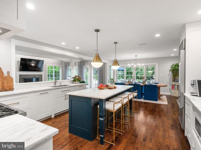 430 FREEDOM VIEW LN, Phoenixville, PA 19460