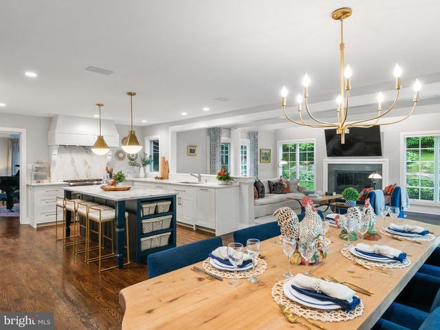 430 FREEDOM VIEW LN, Phoenixville, PA 19460