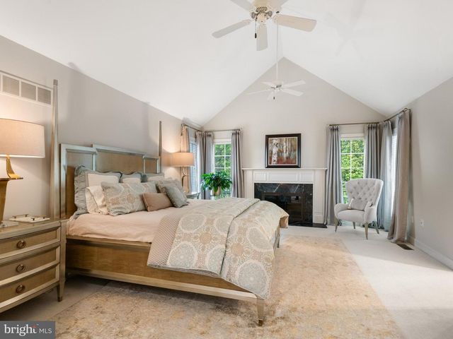 430 FREEDOM VIEW LN, Phoenixville, PA 19460