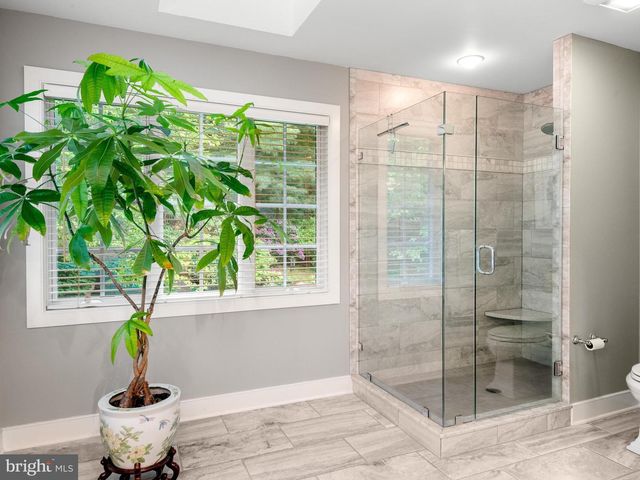 430 FREEDOM VIEW LN, Phoenixville, PA 19460