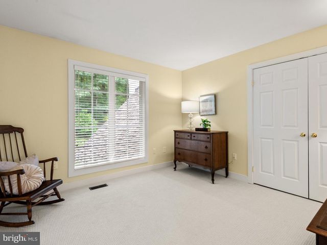 430 FREEDOM VIEW LN, Phoenixville, PA 19460