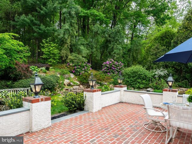 430 FREEDOM VIEW LN, Phoenixville, PA 19460