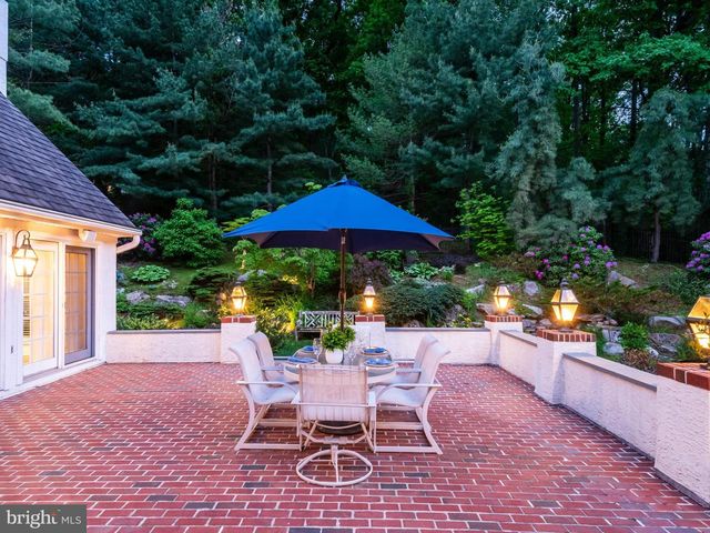 430 FREEDOM VIEW LN, Phoenixville, PA 19460