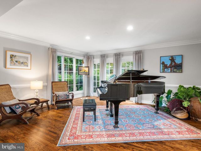 430 FREEDOM VIEW LN, Phoenixville, PA 19460
