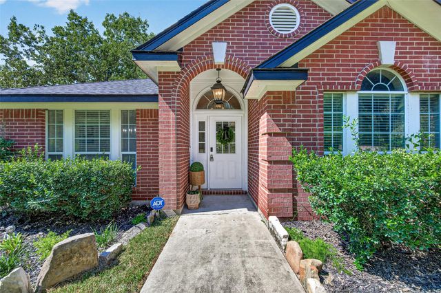 81 N Holly Glen Drive, Point Blank, TX 77364