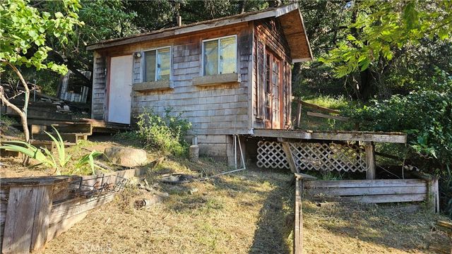 2898 Sierra Drive, Clearlake, CA 95422