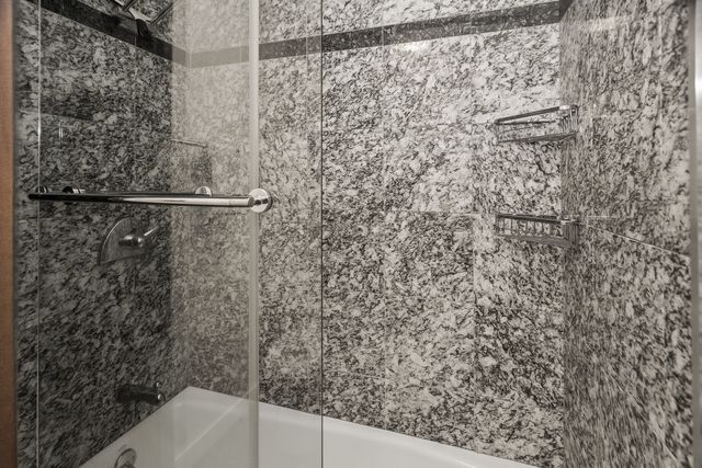 4250 N Marine Drive 1830, Chicago, IL 60613