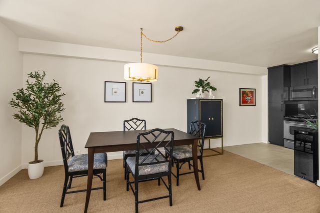 4250 N Marine Drive 1830, Chicago, IL 60613