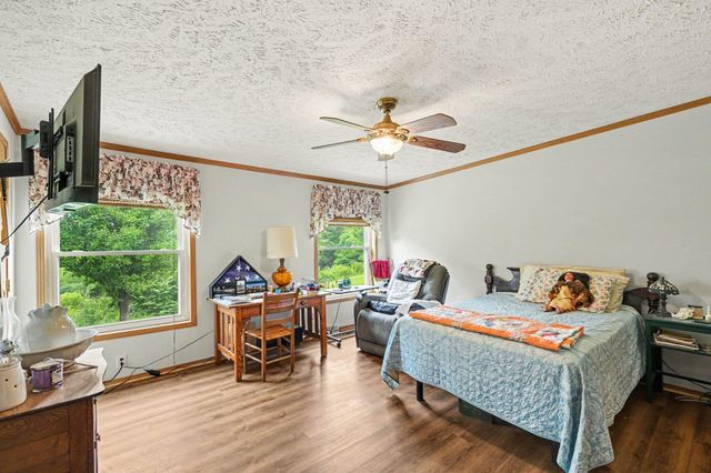 1365 Little Sugar Creek Road, Warsaw, KY 41095