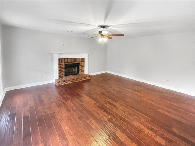 2 Berkeley Way, Dallas, GA 30157