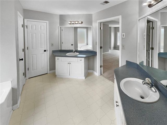 2 Berkeley Way, Dallas, GA 30157