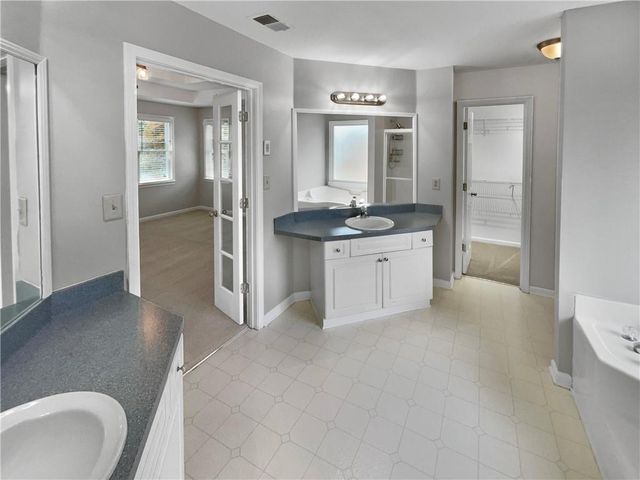 2 Berkeley Way, Dallas, GA 30157