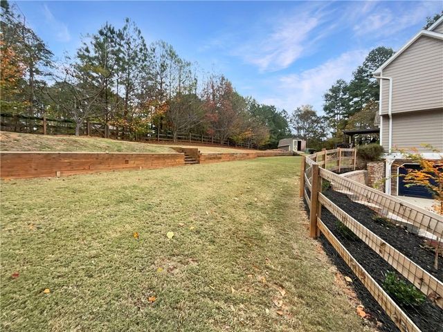 2 Berkeley Way, Dallas, GA 30157