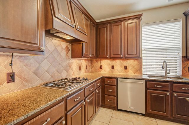 22423 Wenbury Drive, Tomball, TX 77375