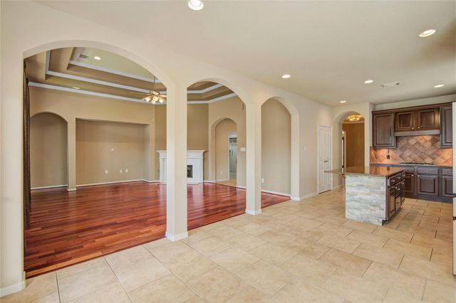 22423 Wenbury Drive, Tomball, TX 77375