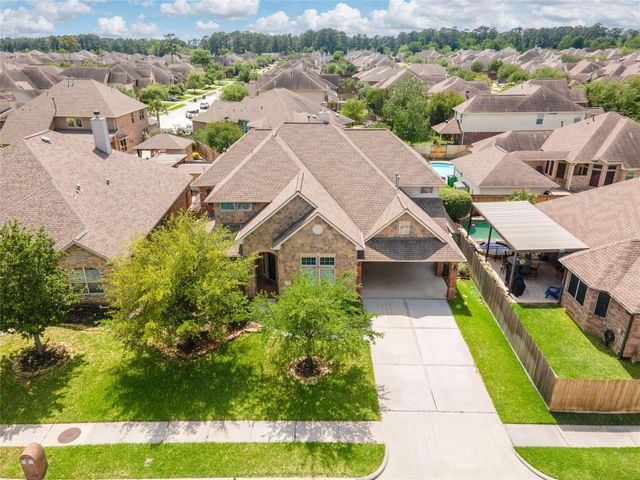 22423 Wenbury Drive, Tomball, TX 77375