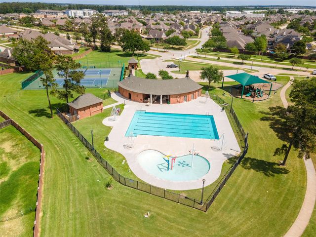 22423 Wenbury Drive, Tomball, TX 77375