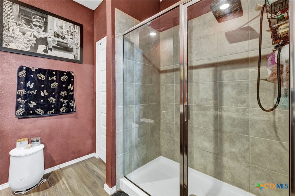 Image 14 of property listing at 621 Kulpa Cross, Seguin, TX 78155