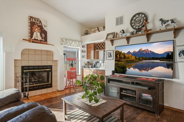 500 Nicklaus Drive SE, Rio Rancho, NM 87124