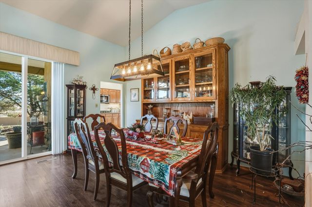 500 Nicklaus Drive SE, Rio Rancho, NM 87124