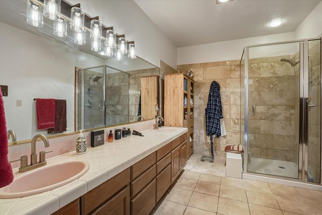 500 Nicklaus Drive SE, Rio Rancho, NM 87124