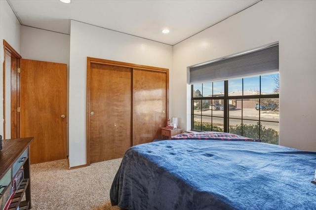 500 Nicklaus Drive SE, Rio Rancho, NM 87124