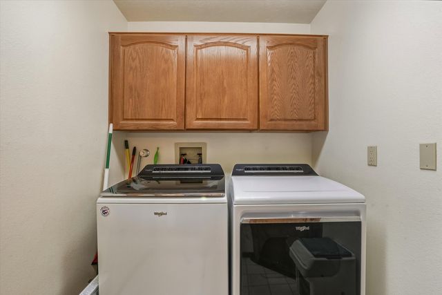 500 Nicklaus Drive SE, Rio Rancho, NM 87124