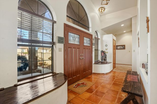 500 Nicklaus Drive SE, Rio Rancho, NM 87124