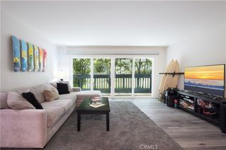 607 S Prospect 103, Redondo Beach, CA 90277