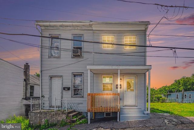 617 N 7TH ST, Pottsville, PA 17901