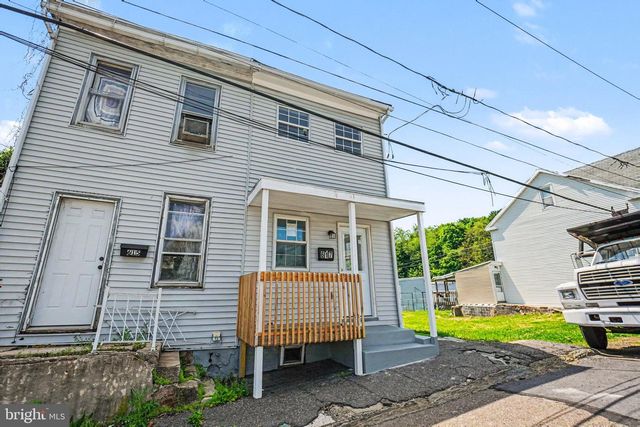 617 N 7TH ST, Pottsville, PA 17901