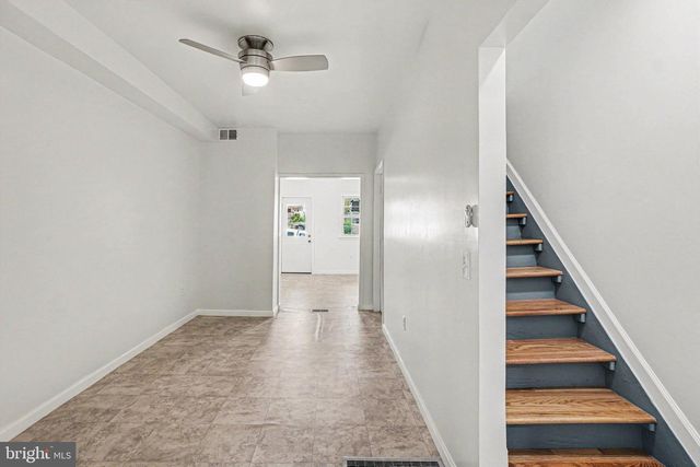 617 N 7TH ST, Pottsville, PA 17901