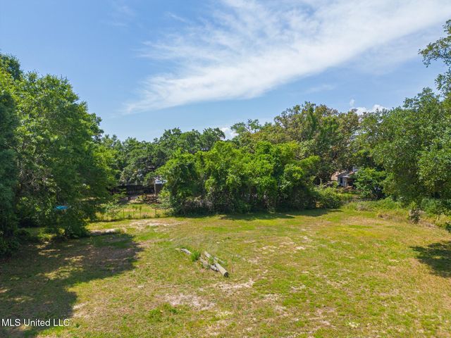 Switzer Road, Gulfport, MS 39507