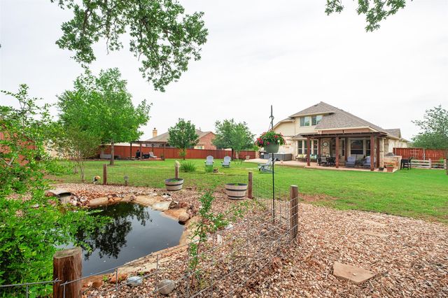 102 McCoy CIR, Bastrop, TX 78602