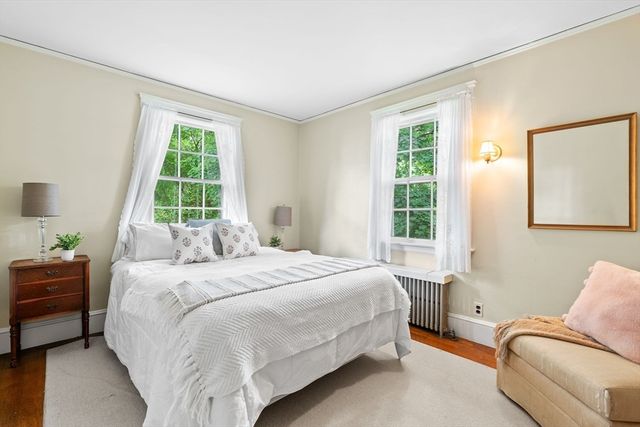 70 Kensington Park, Arlington, MA 02476