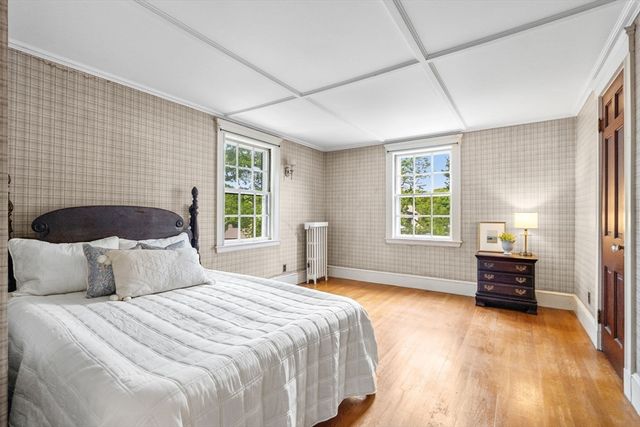 70 Kensington Park, Arlington, MA 02476