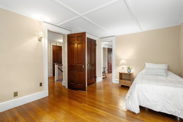 70 Kensington Park, Arlington, MA 02476