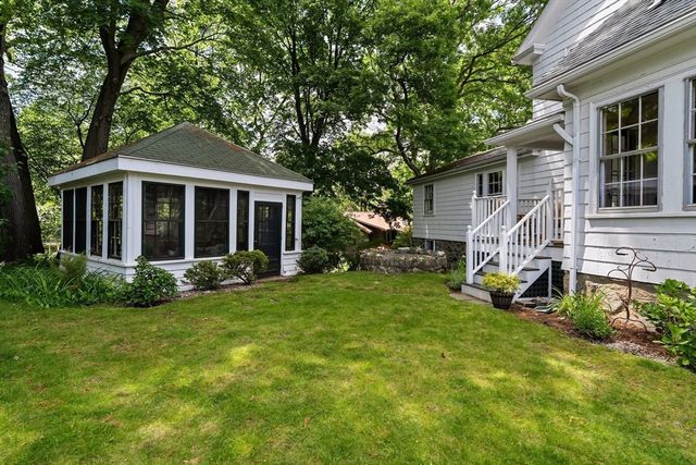70 Kensington Park, Arlington, MA 02476