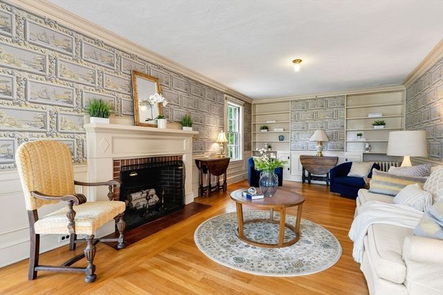 70 Kensington Park, Arlington, MA 02476