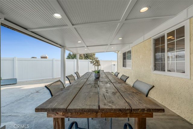 7025 Vista Del Verde, Jurupa Valley, CA 92509