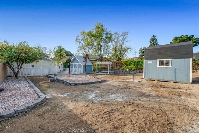 7025 Vista Del Verde, Jurupa Valley, CA 92509