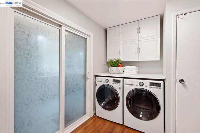 933 Shoreline Dr 203, Alameda, CA 94501