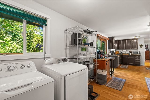 4918 119th Avenue SE, Bellevue, WA 98006