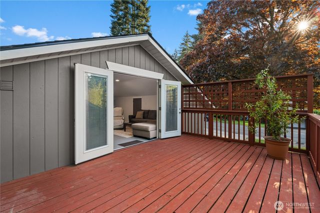 4918 119th Avenue SE, Bellevue, WA 98006