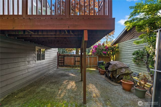 4918 119th Avenue SE, Bellevue, WA 98006