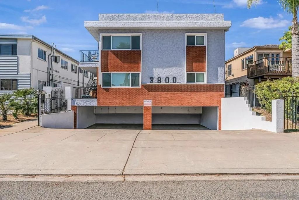 3800 Kendall St Unit 3, San Diego, CA 92109