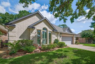 6806 Tournament Drive, Houston, TX 77069