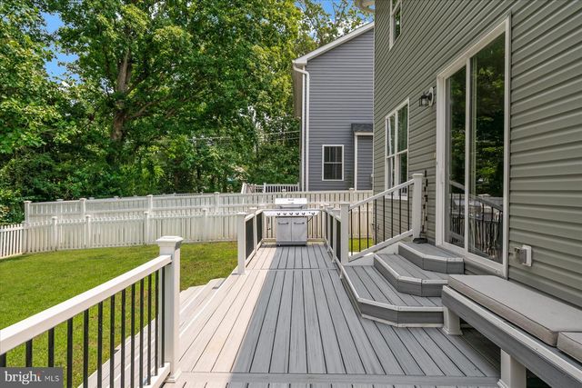 806 LYNWOOD LN, Severna Park, MD 21146